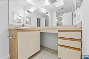 319 Gorge Road 5, Cliffside Park, NJ 07010 - Photo 19