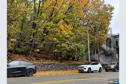 616 Gregory Avenue, Weehawken, NJ 07086 - Photo 3