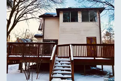 103 Oaktree Place, Leonia, NJ 07605 - Photo 23