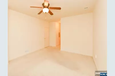 80 Ridgewood Road 106 #106, Washington Township, NJ 07676 - Photo 13