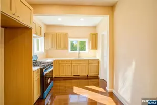 153 Walnut St, Montclair, NJ 07042 - Photo 9