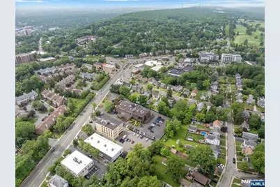 60 Pompton Avenue, Verona, NJ 07044 - Photo 35