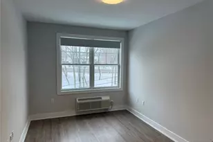 1685 Bergen Blvd 415, Fort Lee, NJ 07024 - Photo 9