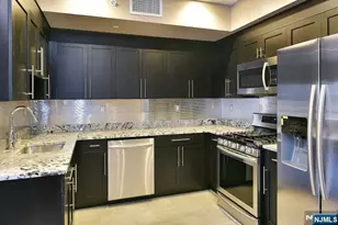 8-10 Whitehall Road 3, Montville Township, NJ 07082 - Photo 3