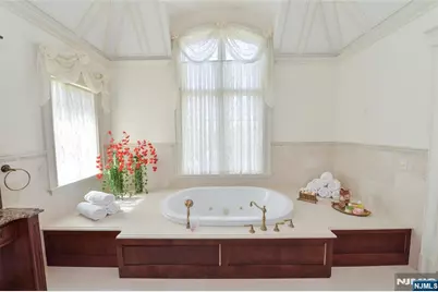 15 N Church Road, Saddle River, NJ 07458 - Photo 25