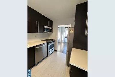 770 Anderson Avenue 20E #20E, Cliffside Park, NJ 07010 - Photo 11