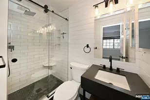 708 Thoreau Ct, Mahwah, NJ 07430 - Photo 17