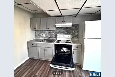287 Orchard Street, Elmwood Park, NJ 07407 - Photo 17