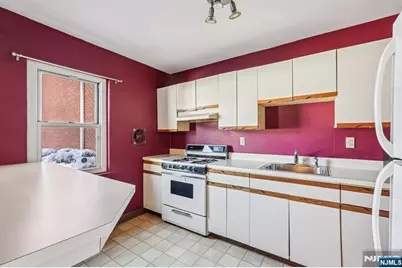 1154 Valley Road 1A #1A, Wayne, NJ 07470 - Photo 9