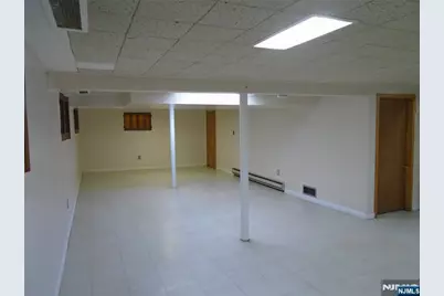 1038 Inwood Terrace, Fort Lee, NJ 07024 - Photo 11