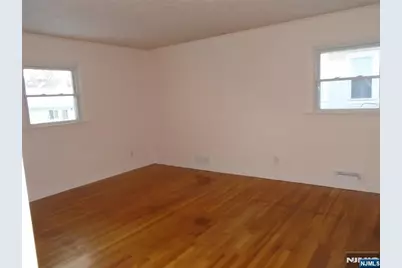 1038 Inwood Terrace, Fort Lee, NJ 07024 - Photo 7