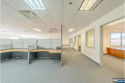 450 Commerce Boulevard A #A, Carlstadt, NJ 07072 - Photo 5