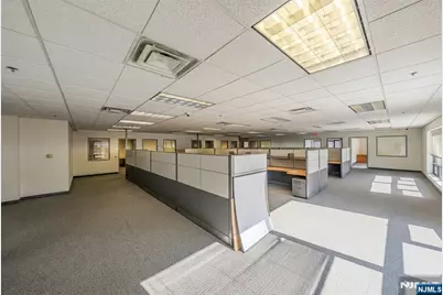 450 Commerce Boulevard A #A, Carlstadt, NJ 07072 - Photo 9