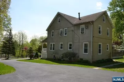 634 Mountain Avenue C #C, Washington Township, NJ 07676 - Photo 5