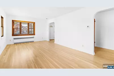 28 Glenwood Avenue, Leonia, NJ 07605 - Photo 5