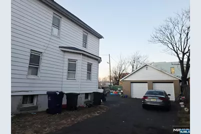 84 Kansas Street, Hackensack, NJ 07601 - Photo 5