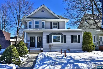 383 Lafayette Avenue 1st Floor #1st Floor, Hawthorne, NJ 07506 - Photo 1