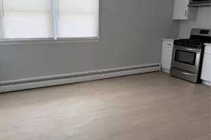 218 Copeland Ave, Lyndhurst Township, NJ 07071 - Photo 5