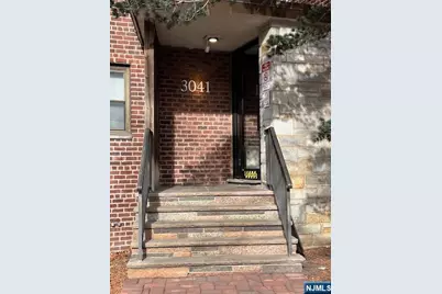 3041 Edwin Avenue 4A #4A, Fort Lee, NJ 07024 - Photo 3