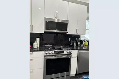 194 Washington Avenue 1 #1, Rutherford, NJ 07070 - Photo 21