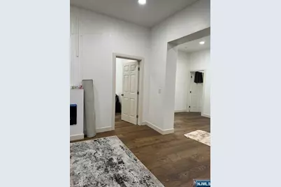 194 Washington Avenue 1 #1, Rutherford, NJ 07070 - Photo 7