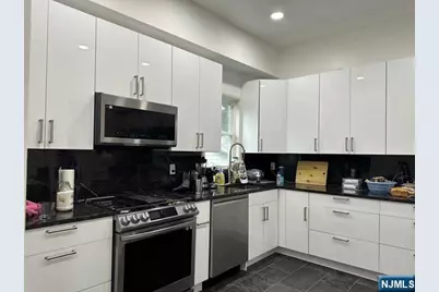 194 Washington Avenue 1 #1, Rutherford, NJ 07070 - Photo 19