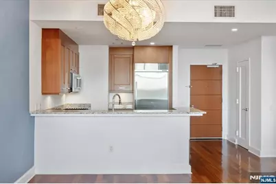8100 River Road 209 #209, North Bergen, NJ 07047 - Photo 3