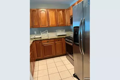 102 Berry Street 5 #5, Hackensack, NJ 07601 - Photo 3