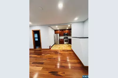 190 Wallington Avenue 1 Fl #1 Fl, Wallington, NJ 07057 - Photo 5