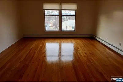 33 Fournier Crescent, Elmwood Park, NJ 07407 - Photo 13