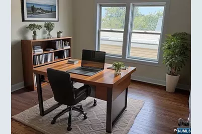 600 N Frank E Rodgers 2R #2R, Harrison, NJ 07029 - Photo 7