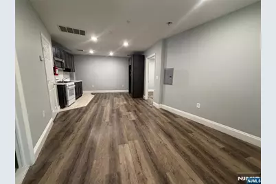 231 Market Street 401 #401, Paterson, NJ 07505 - Photo 1