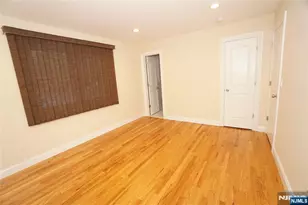 378 S Terhune Ave, Paramus, NJ 07652 - Photo 9