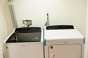 378 S Terhune Ave, Paramus, NJ 07652 - Photo 27