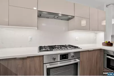 9 Ave At Port Imperial 605 #605, West New York, NJ 07093 - Photo 3