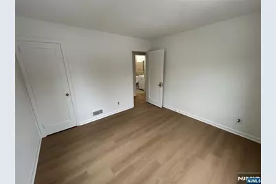 853 Lafayette Ave Extension, Hawthorne, NJ 07506 - Photo 9