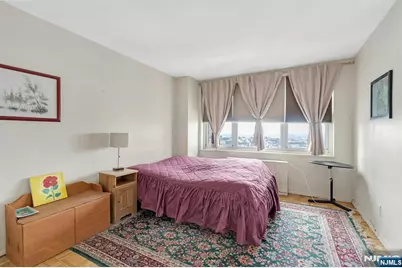 2000 Linwood Avenue 18X #18X, Fort Lee, NJ 07024 - Photo 19