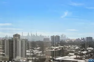 2000 Linwood Ave 18X, Fort Lee, NJ 07024 - Photo 9