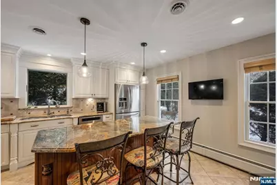 16 Dimas Court, Harrington Park, NJ 07640 - Photo 9