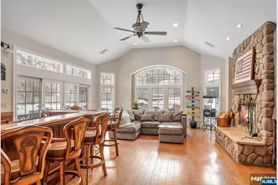 16 Dimas Court, Harrington Park, NJ 07640 - Photo 15