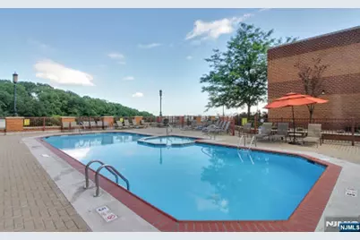 100 Old Palisade Road 3912 #3912, Fort Lee, NJ 07024 - Photo 31