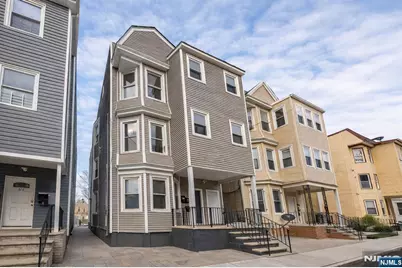 327 19th Street, Newark, NJ 07103 - Photo 1