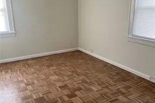 263 Sutton Ave, Hackensack, NJ 07601 - Photo 9