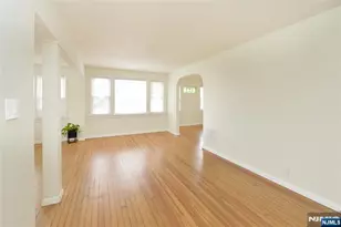 263 Sutton Ave, Hackensack, NJ 07601 - Photo 5