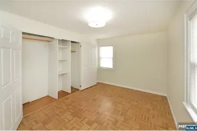 263 Sutton Avenue, Hackensack, NJ 07601 - Photo 15