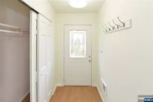 263 Sutton Ave, Hackensack, NJ 07601 - Photo 3