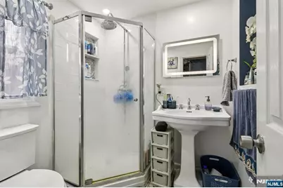 185 State Street, Bloomfield, NJ 07003 - Photo 15