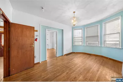 44-46 Richards Street, Newark, NJ 07105 - Photo 5