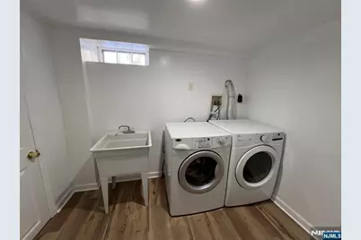 231 Van Orden Avenue, Leonia, NJ 07605 - Photo 13