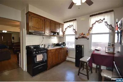 65 Madison Avenue, Clifton, NJ 07011 - Photo 31